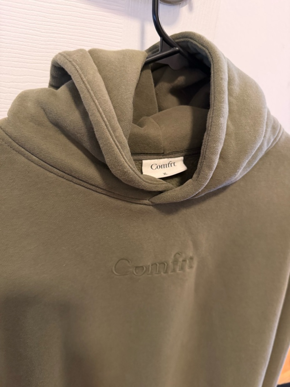 Comfrt Olive Green Embroidered Signature Hoodie - XL - Picture 4 of 6